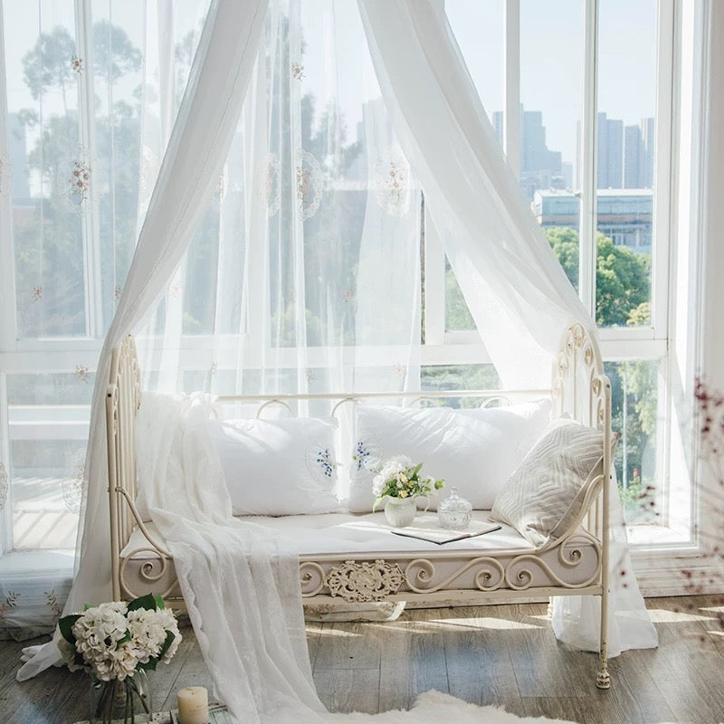 Cozy Single Daybed Frame include sofa