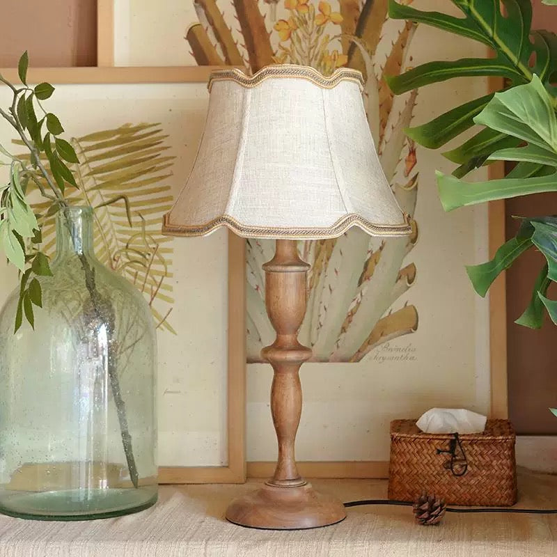 Vintage table lamp - Light wood