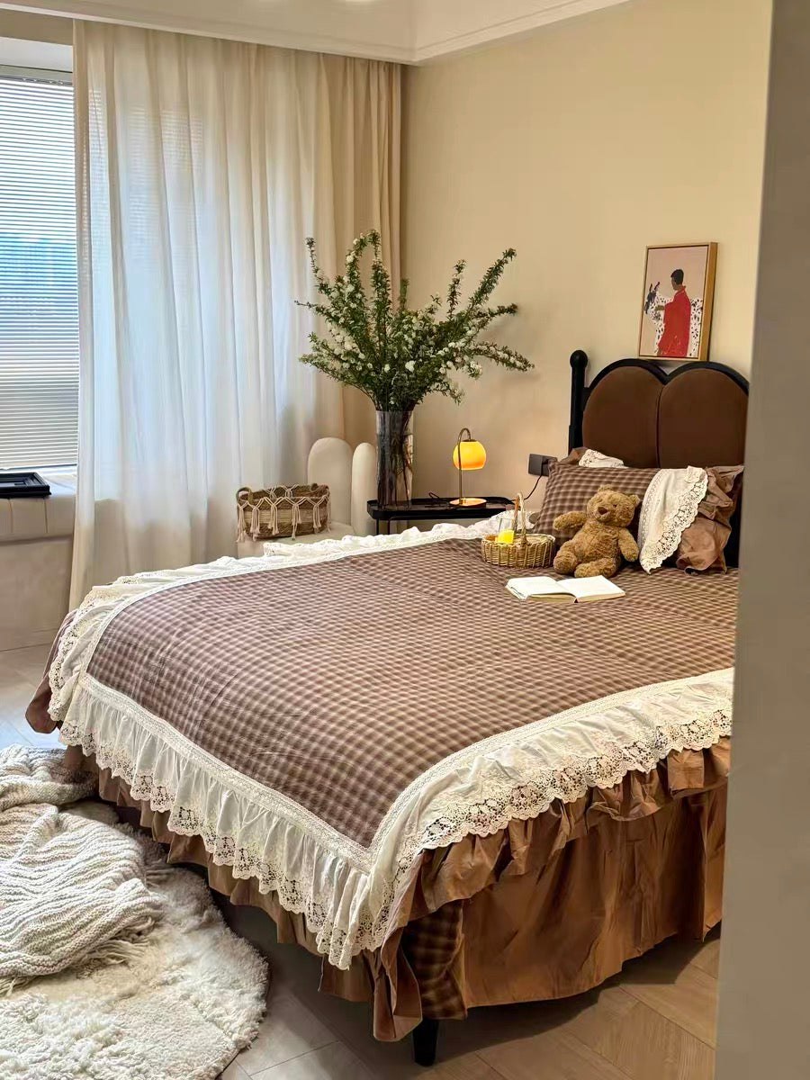 Classic elegance retro lattice bedset